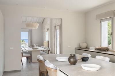 10-Dining-area.jpg