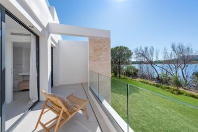 Terrace (1)