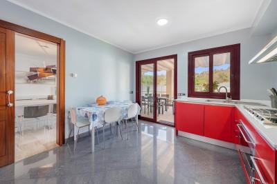 Kitchen (1)