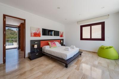 Bedroom (1)