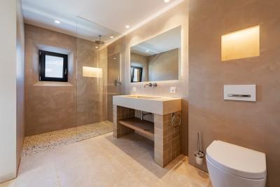 Bathroom (1)