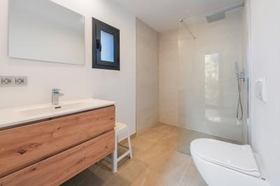 bathroom (4)