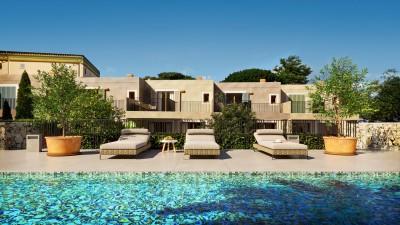 Exterior and Pool (2)