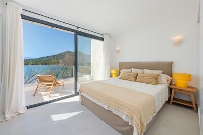 Bedroom (4)