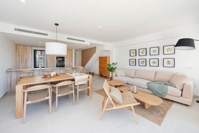Living Room (1)