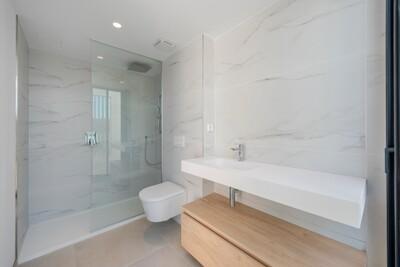 Bathroom (3)