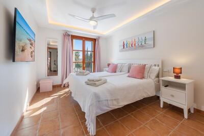 Bedroom (1)