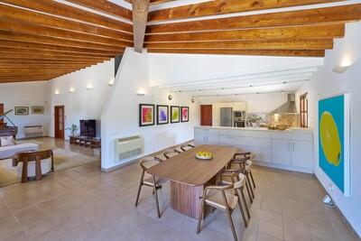 DIning (3)