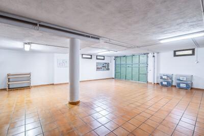 Garage.jpg