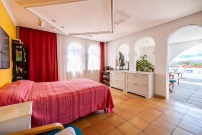 Bedroom (1)