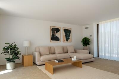 Living (3)