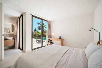 Bedroom (2)