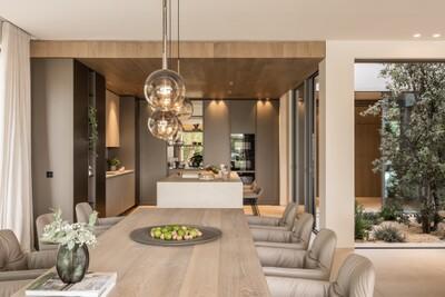 Dining (1)
