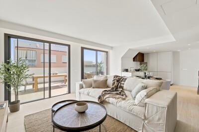 Living Room (2)