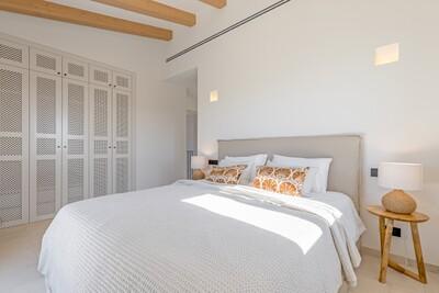 Bedroom (4)