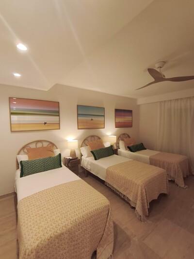 Bedroom (4)