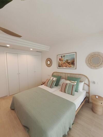 Bedroom (6)
