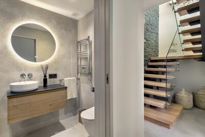 Bathroom (1)