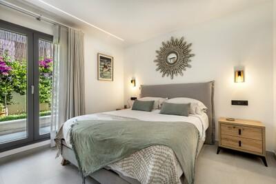 Bedroom (6)