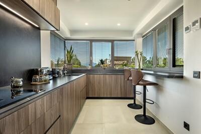 Kitchen (1)