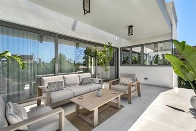 Covered Terrace (2)
