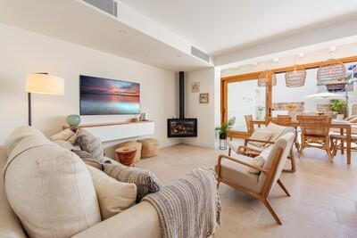 Living Room (3)