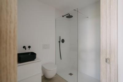 Bathroom (1)