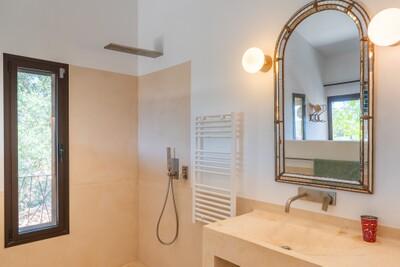 Bathroom (1)
