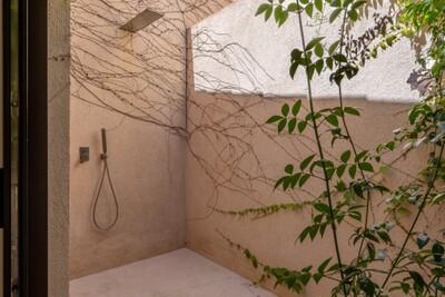 Bathroom (5)