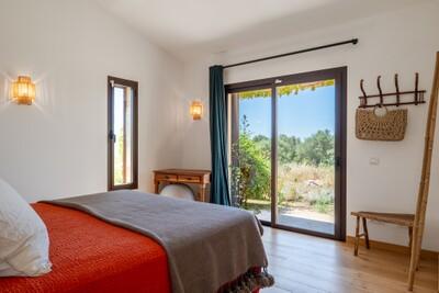Bedroom (6)