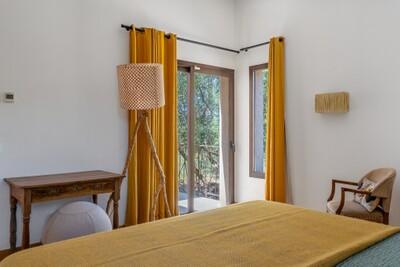 Bedroom (9)