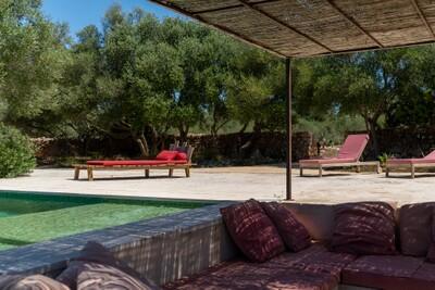 Covered Chill Out