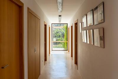 Hall (2)