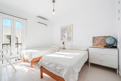 Bedroom (3)