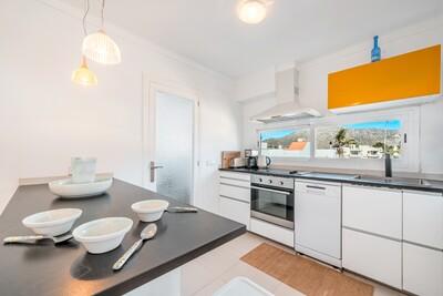 Kitchen (1)