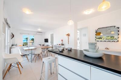 Kitchen (2)