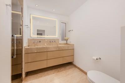 Bathroom (1)