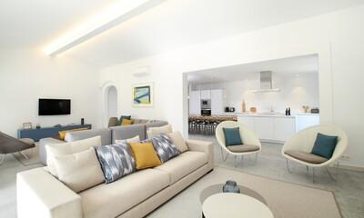 Living (4)