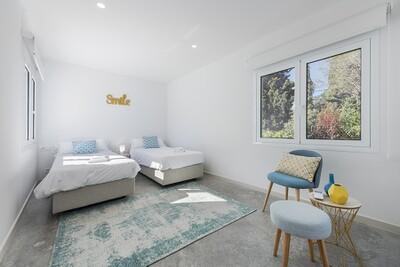 Bedroom (9)