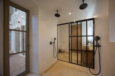 Bathroom (6)