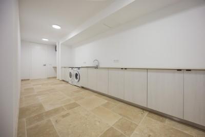 Laundry (2)