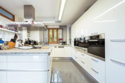Kitchen (1)