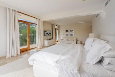 Bedroom (1)