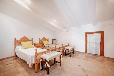Bedroom (5)