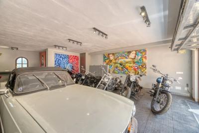 Garage (1)