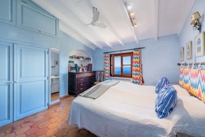 Bedroom (2)