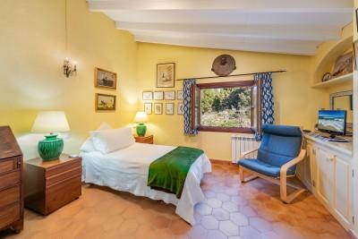 Bedroom (1)