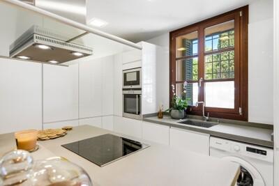 Kitchen (2)