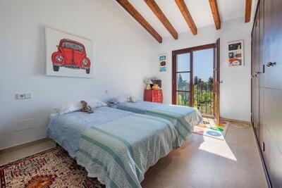 Bedroom (4)