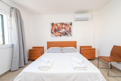 Bedroom (2)